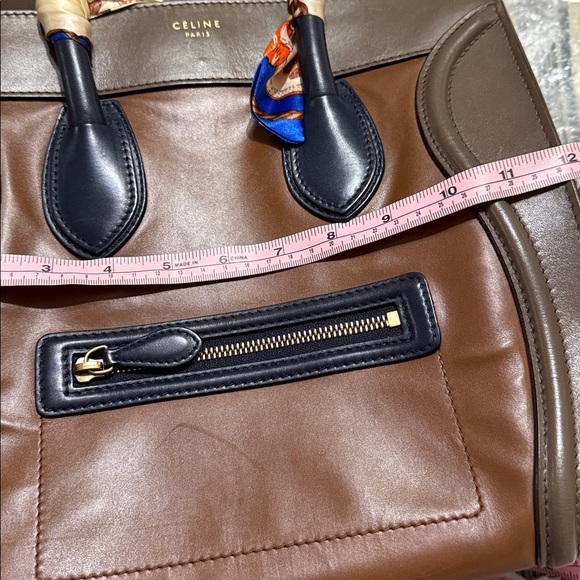 Celine luggage - Picture 10 of 11